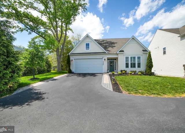 Property at 6247 Woodcrest Dr, Ellicott City, MD 21043, 4 beds, 3 baths