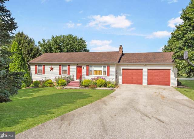 Property at 20 Crest View Dr, East Berlin, PA 17316, 3 beds, 2 baths