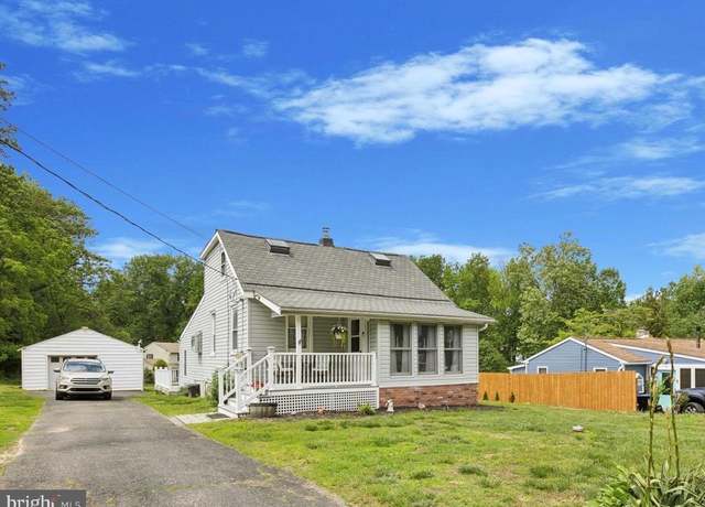 Property at 2832 Larkin Rd, Upper Chichester, PA 19061, 3 beds, 1.5 baths