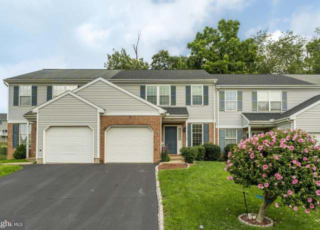 Property at 57 Tupelo St, Lititz, PA 17543, 3 beds, 2.5 baths