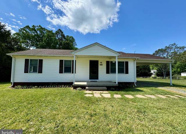 Property at 5207 Sumerduck Rd, Sumerduck, VA 22742, 3 beds, 2 baths