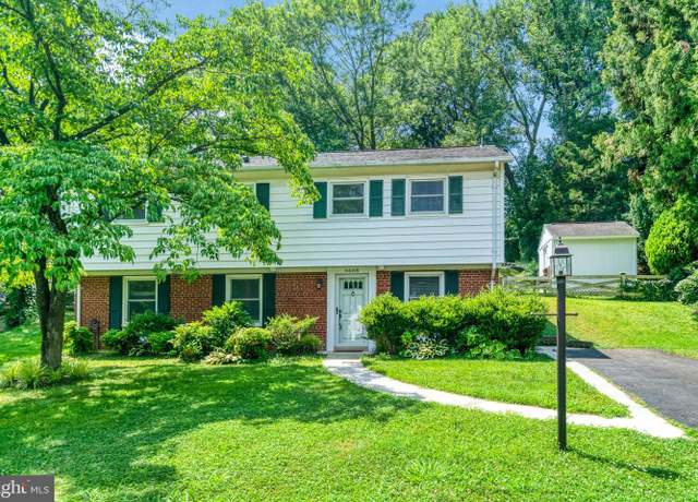 Property at 5608 La Vista Dr, Alexandria, VA 22310, 4 beds, 2 baths