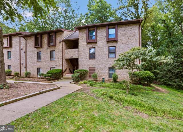 Property at 2216 Castle Rock Sq Unit 2B, Reston, VA 20191, 2 beds, 2 baths