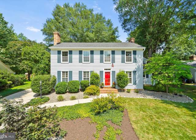 Property at 8604 Pilgrim Ct, Alexandria, VA 22308, 5 beds, 3 baths