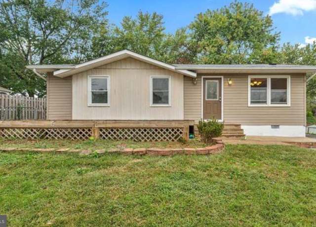 Property at 222 Austin Dr, Stafford, VA 22556, 4 beds, 2.5 baths