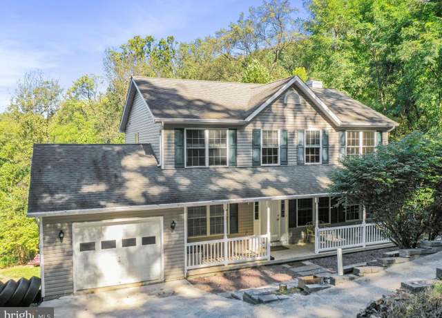 Property at 157 Oakridge Dr, Harpers Ferry, WV 25425, 5 beds, 3.5 baths