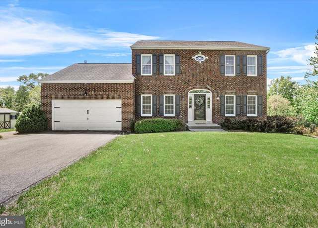 Property at 12623 W Oak Dr, Mount Airy, MD 21771, 4 beds, 3.5 baths