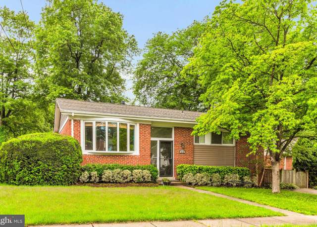 Property at 3510 Sandy Ct, Kensington, MD 20895, 4 beds, 3 baths