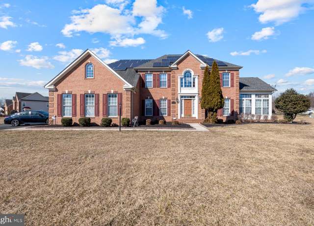 Property at 14206 Derby Ridge Rd, Bowie, MD 20721, 6 beds, 7 baths