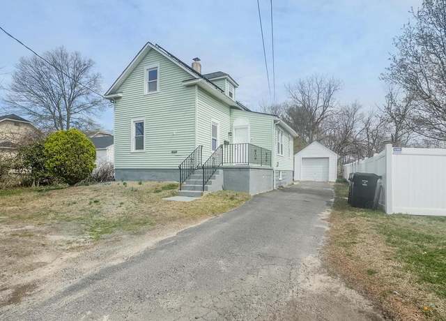 Property at 21 Jackson Rd, Berlin, NJ 08009, 3 beds, 2 baths