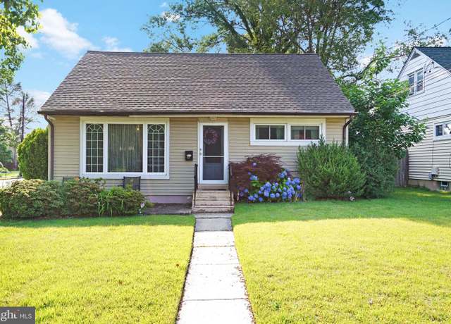 Property at 67 Avon Rd, Haddonfield, NJ 08033, 3 beds, 2.5 baths