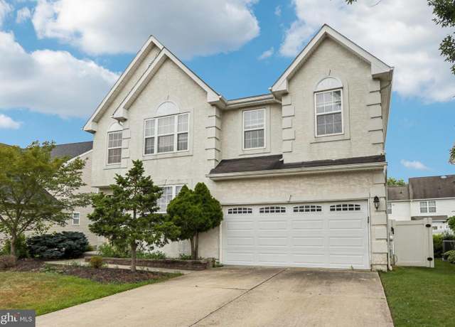 Property at 9 Lawrence Ln, Blackwood, NJ 08012, 4 beds, 2.5 baths