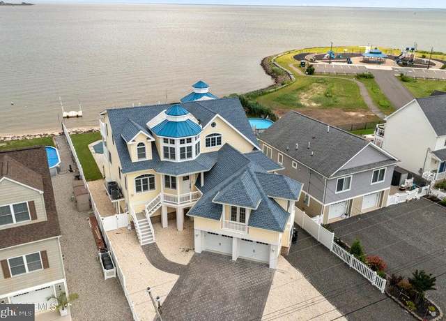 Property at 1508 Beach Blvd, Forked River, NJ 08731, 4 beds, 2.5 baths