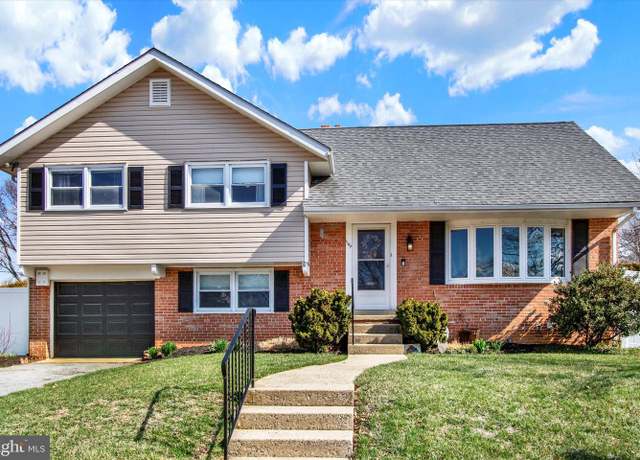 Property at 1107 Lilac Ln, Reading, PA 19609, 4 beds, 2 baths