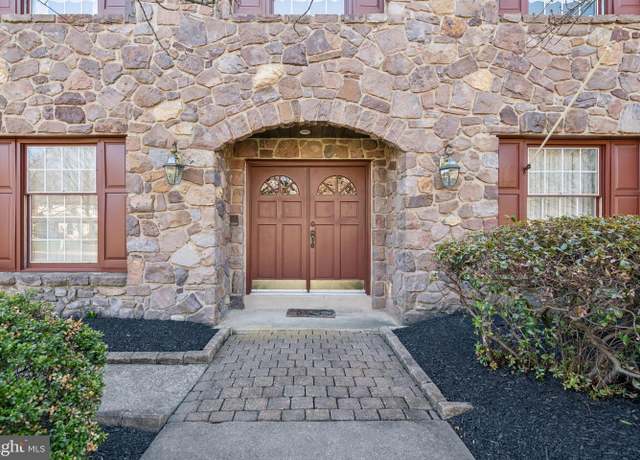 Property at 145 Spring Flower Ct, Huntingdon Valley, PA 19006, 5 beds, 2.5 baths