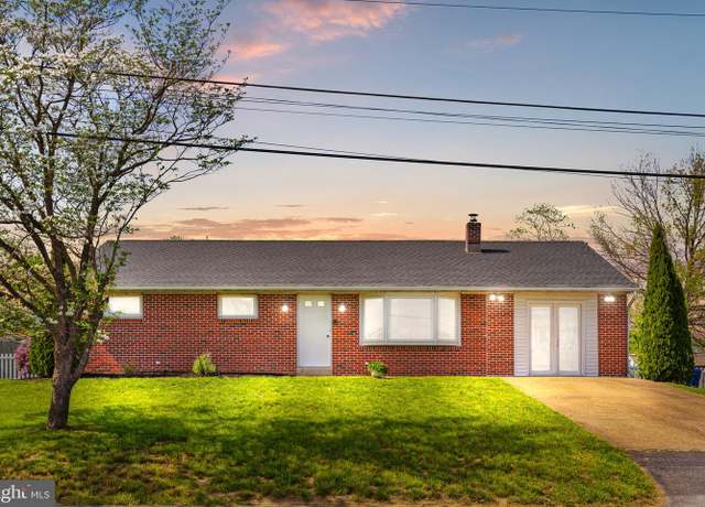 Property at 5832 Mayfair Dr, Harrisburg, PA 17112, 3 beds, 2 baths