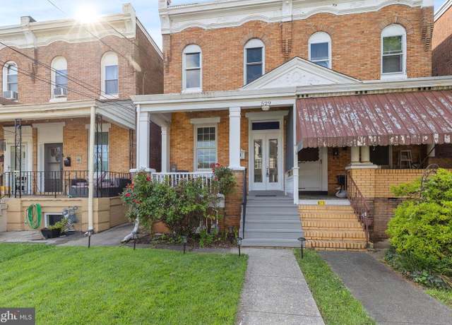 Property at 529 Walnut St, Royersford, PA 19468, 3 beds, 1 bath