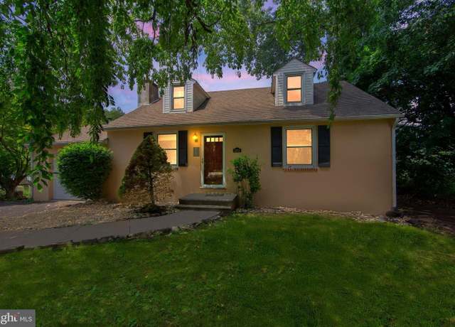 Property at 2905 Sunset Ave, Norristown, PA 19403, 4 beds, 2 baths