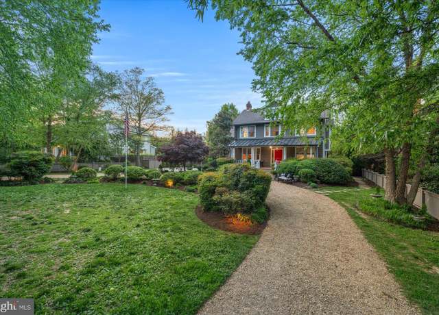 Property at 509 Lloyds Ln, Alexandria, VA 22302, 6 beds, 5.5 baths