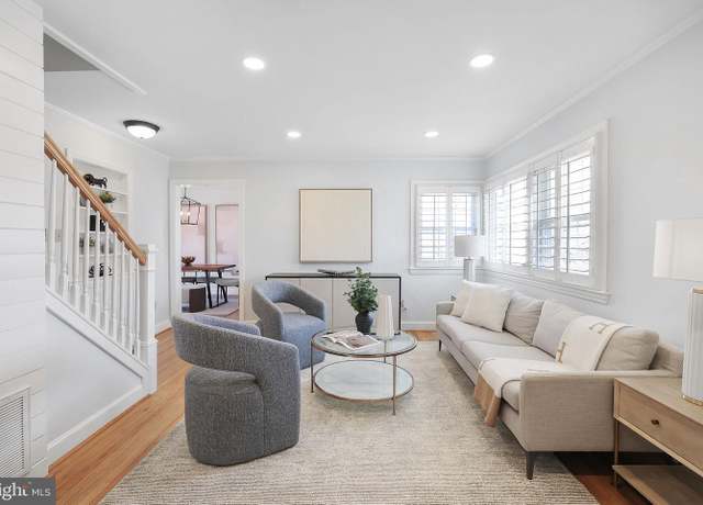 Property at 6912 Duke Dr, Alexandria, VA 22307, 4 beds, 2 baths