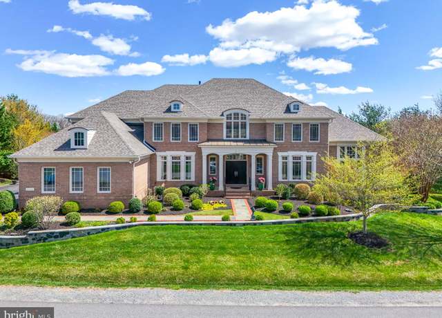 Property at 20432 Crimson Pl, Leesburg, VA 20175, 5 beds, 5 baths