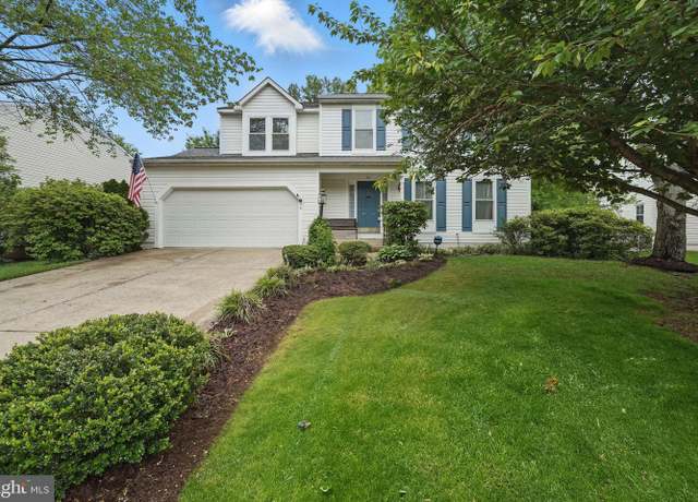 Property at 26 Spring Lake Dr, Stafford, VA 22556, 4 beds, 2.5 baths