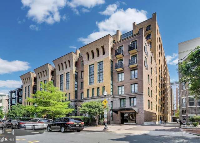 Property at 910 M St NW #1022, Washington, DC 20001, 3 beds, 2.5 baths