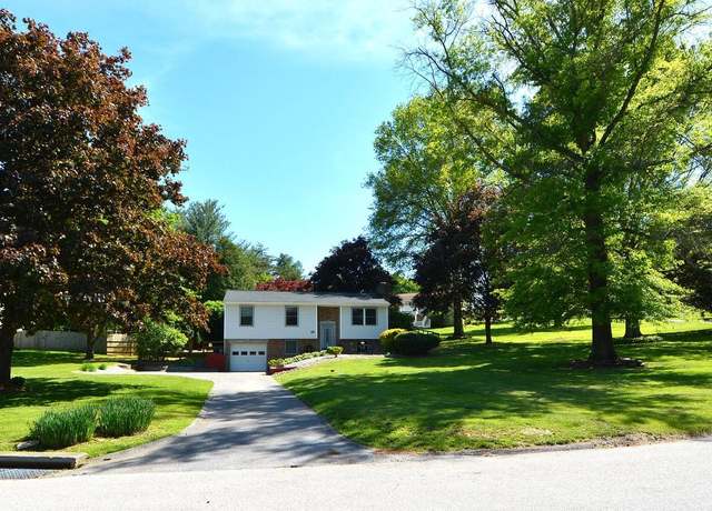 Property at 26 Shamrock Cir, Westminster, MD 21157, 4 beds, 2 baths