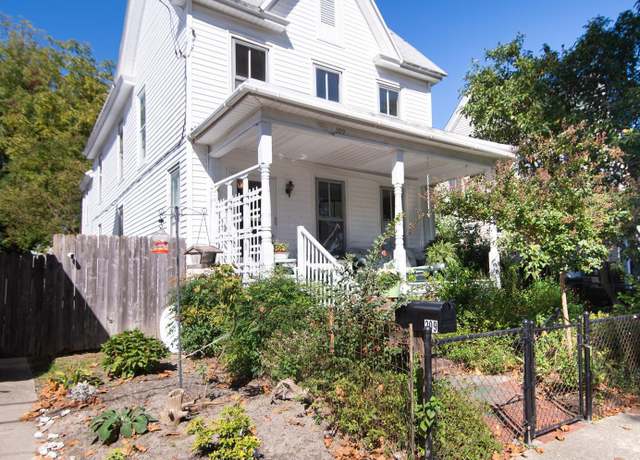 Property at 209 Choptank Ave, Cambridge, MD 21613, 3 beds, 1.5 baths