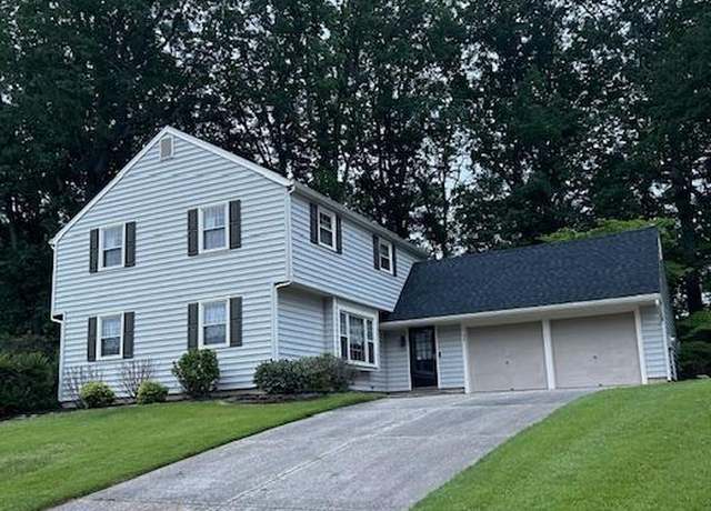 Property at 26 Cricket Ln, Turnersville, NJ 08012, 4 beds, 2.5 baths