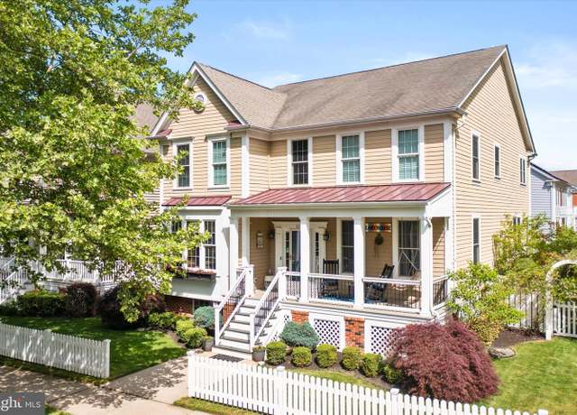 Property at 1130 Lake Dr E, Robbinsville, NJ 08691, 5 beds, 2.5 baths