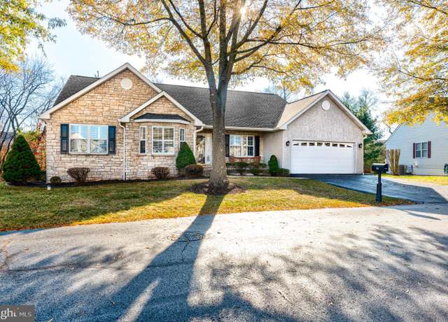 Property at 34 Presidential Dr, Royersford, PA 19468, 3 beds, 2 baths