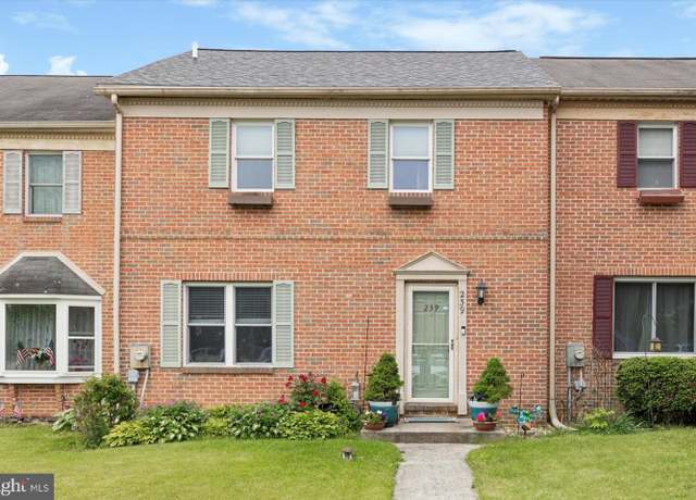Property at 239 Grimley Rd, Schwenksville, PA 19473, 2 beds, 1.5 baths