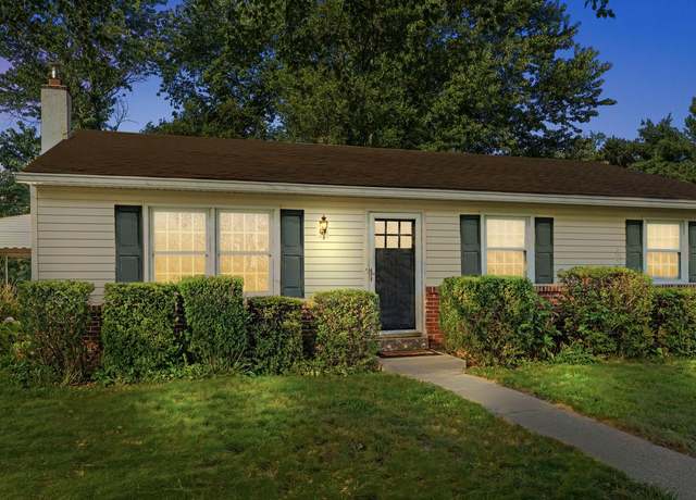 Property at 2441 Winding Ln, Hatboro, PA 19040, 3 beds, 1.5 baths