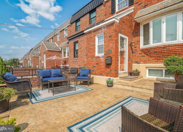 Property at 3225 S 18th St, Philadelphia, PA 19145, 3 beds, 2.5 baths