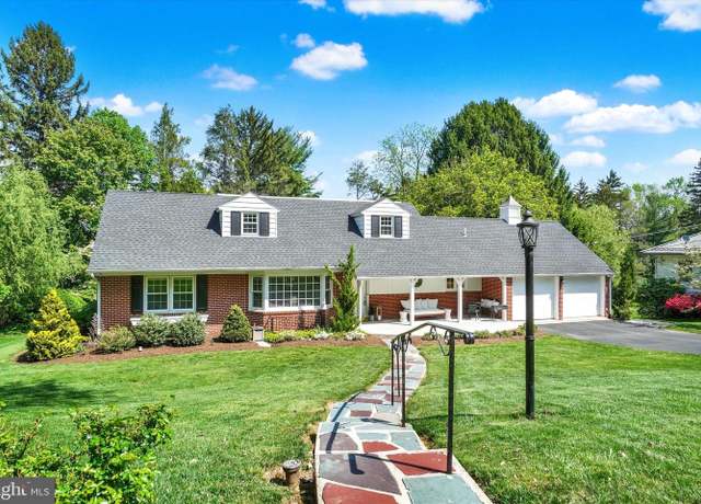 Property at 1235 Wiltshire Rd, York, PA 17403, 3 beds, 2 baths