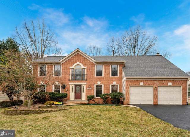 Property at 13435 Black Gum Ct, Chantilly, VA 20151, 6 beds, 3.5 baths