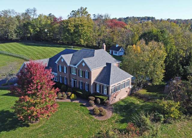 Property at 18132 Shenstone Run Ct, Leesburg, VA 20175, 4 beds, 5.5 baths