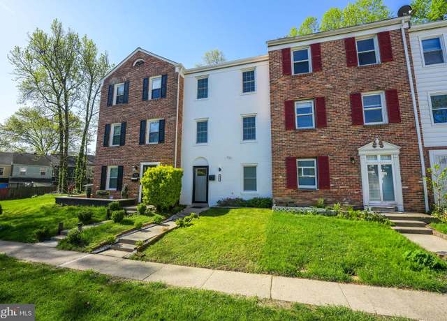 Property at 2925 Wythe Ct, Woodbridge, VA 22191, 4 beds, 2.5 baths