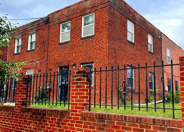 Property at 128 Kenilworth Ave NE, Washington, DC 20019, 3 beds, 1 bath