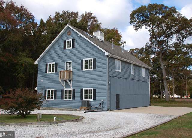 Property at 15333 Hudson Rd, Milton, DE 19968, 2 beds, 2.5 baths
