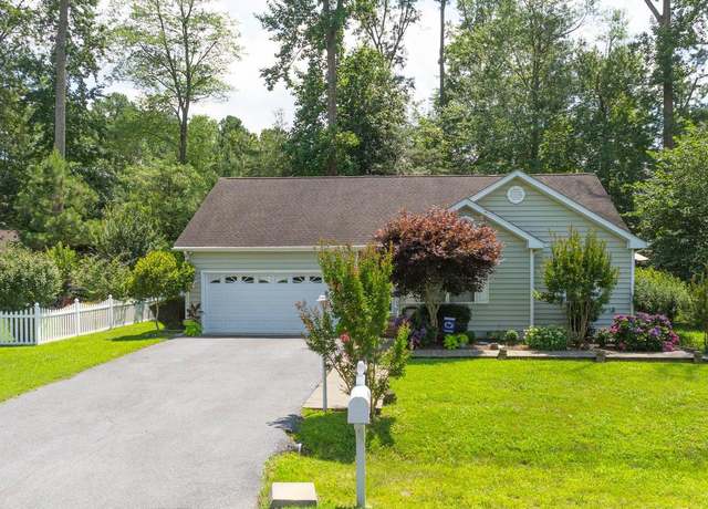 Property at 31088 Meadow Dr, Lewes, DE 19958, 3 beds, 2 baths