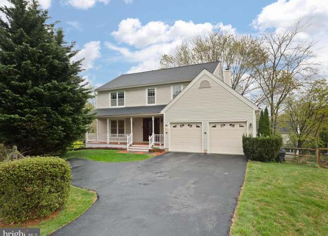 Property at 18435 Gardenia Way, Gaithersburg, MD 20879, 4 beds, 3.5 baths