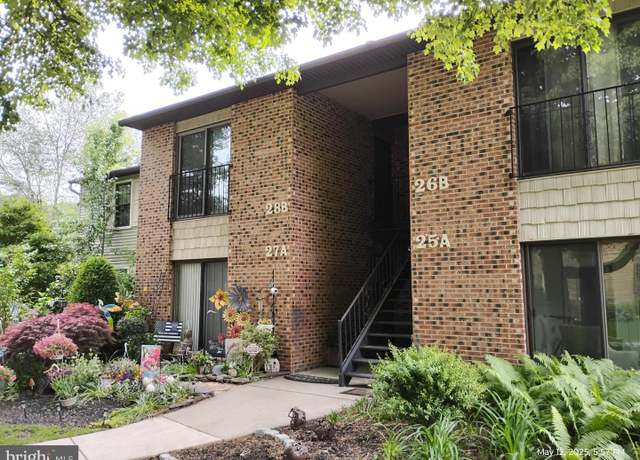 Property at 28B W Bluebell Ln, Mount Laurel, NJ 08054, 2 beds, 1 bath