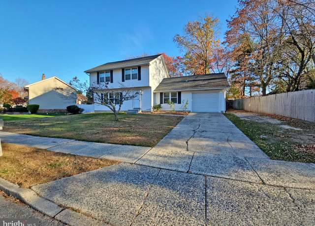 Property at 626 Greenbriar Dr, Williamstown, NJ 08094, 3 beds, 2 baths