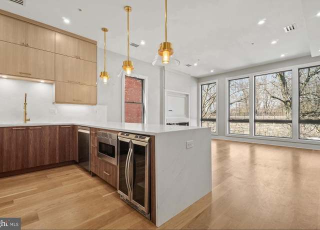 Property at 160 Central Ave #2, Jersey City, NJ 07307, 3 beds, 2 baths