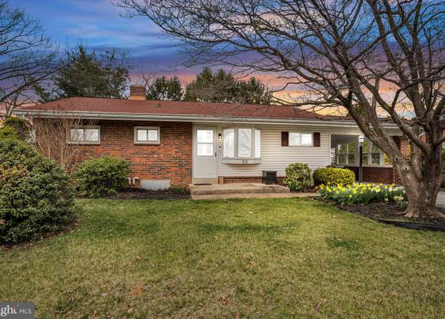 Property at 515 E Coover St, Mechanicsburg, PA 17055, 3 beds, 2 baths