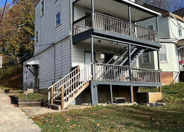 Property at 201 Mount Airy Ave, Waynesboro, PA 17268, 4 beds