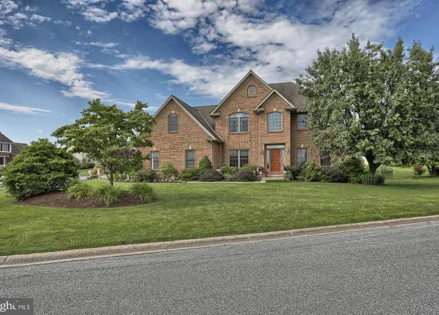 Property at 08 Rolling Meadow Rd, Lebanon, PA 17046, 4 beds, 2.5 baths