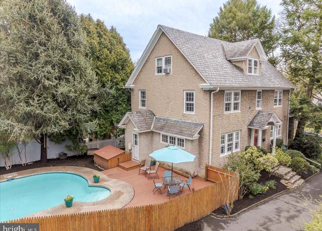 Property at 8214 Marion Rd, Elkins Park, PA 19027, 5 beds, 2.5 baths